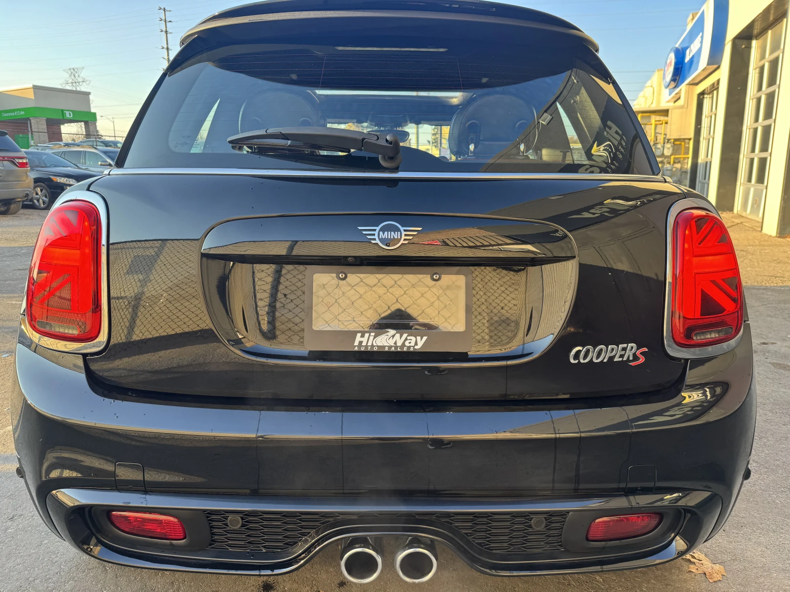 Mini Cooper s  Hatchback * CARFAX* * АвтоКредит* (ЦЕНА ДО БГ) - изображение 3