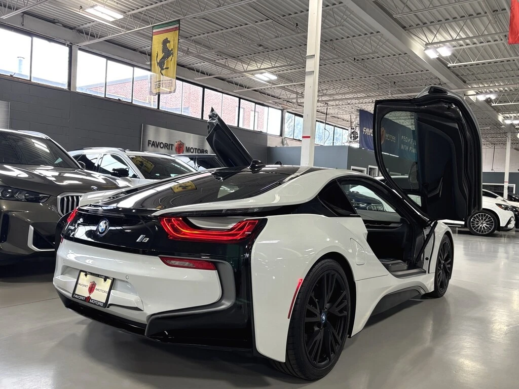 BMW i8 e-Drive AWD � �����������&���� ������ | Mobile.bg � ����������� 4