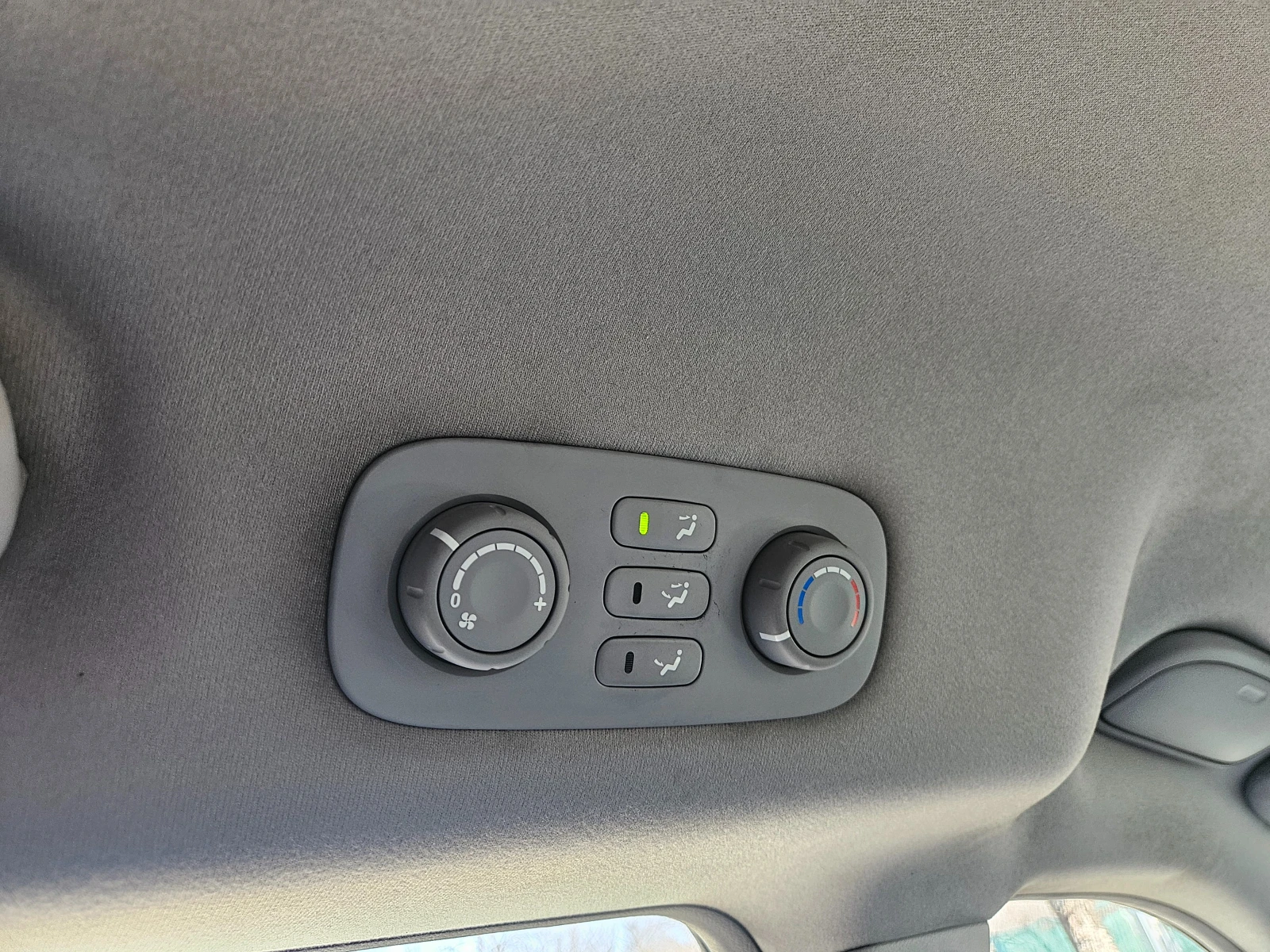 Kia Carnival 2.9CRDI  7 ����� | Mobile.bg � ����������� 9