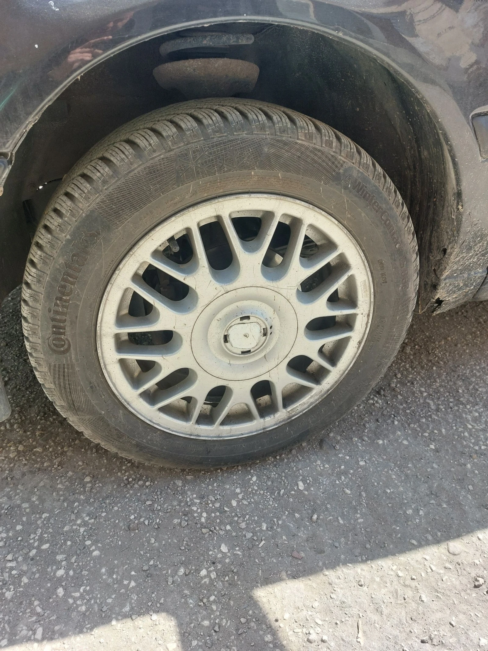 VW Golf 1.6 75 кс., снимка 3 - Автомобили и джипове - 54136919