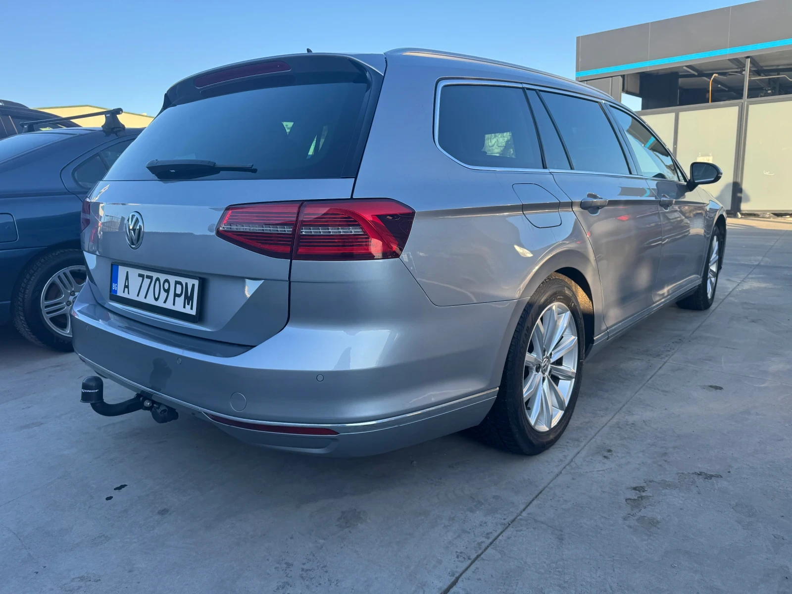 VW Passat Highline, N1 С ПРАВО НА ДАНЪЧЕН К-Т, снимка 11 - Автомобили и джипове - 54916879