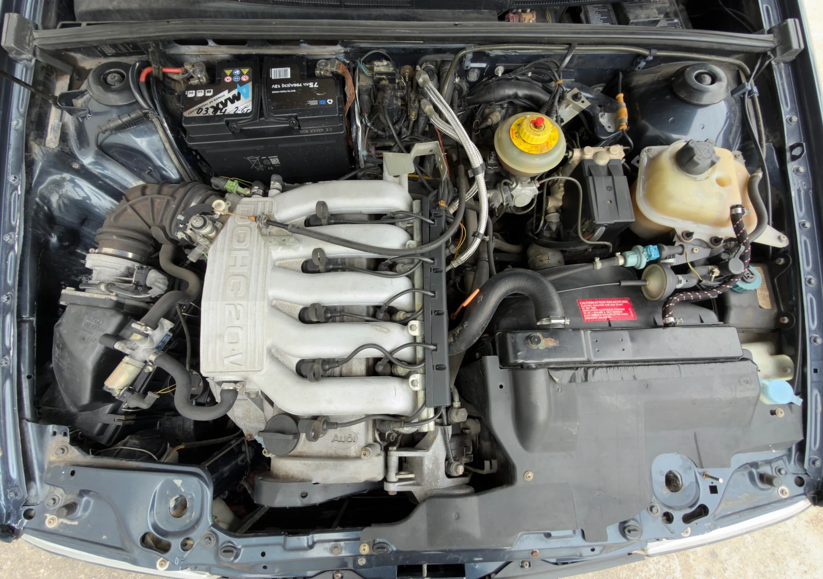 Audi 90 Coupe quattro 20V, снимка 12 - Автомобили и джипове - 54409380