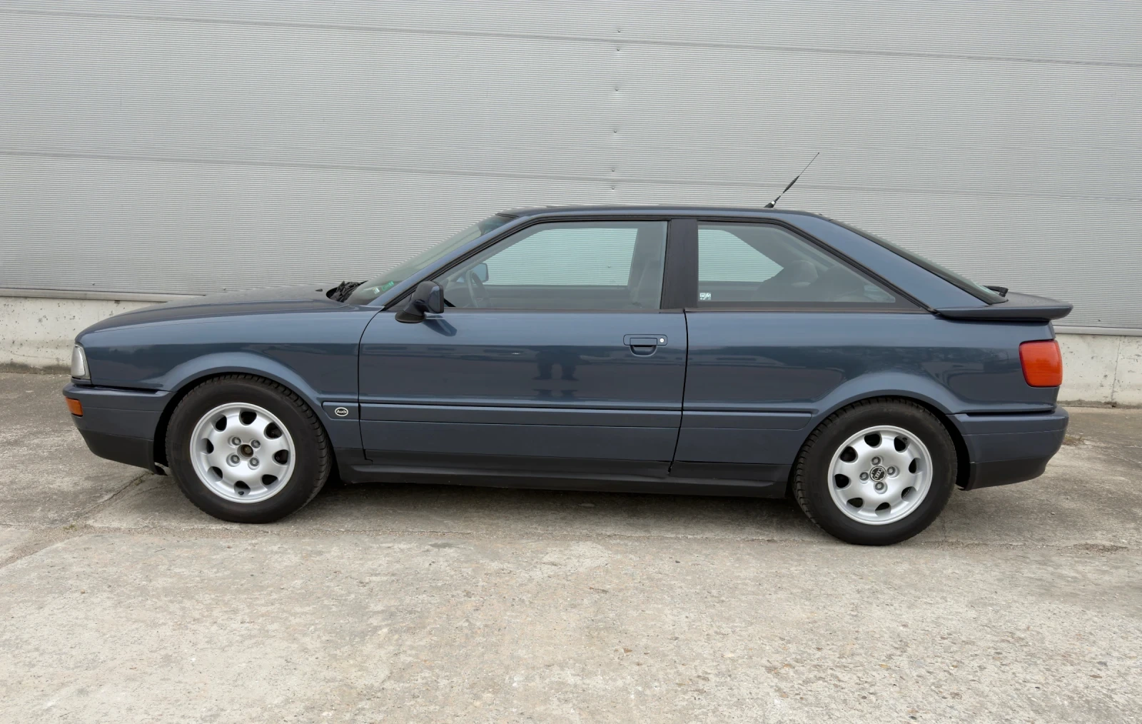Audi 90 Coupe quattro 20V, снимка 5 - Автомобили и джипове - 54409380