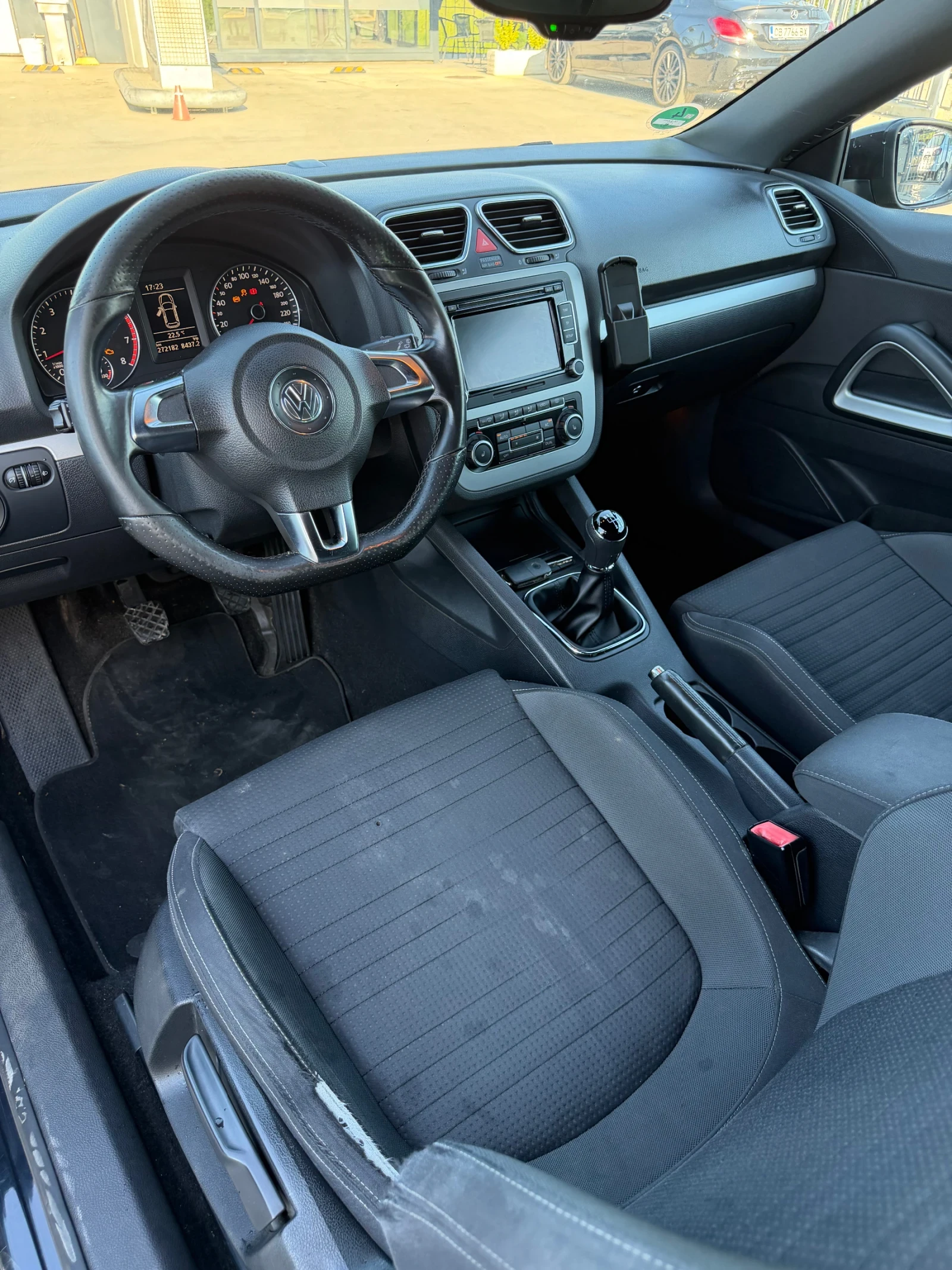 VW Scirocco, снимка 10 - Автомобили и джипове - 54691425