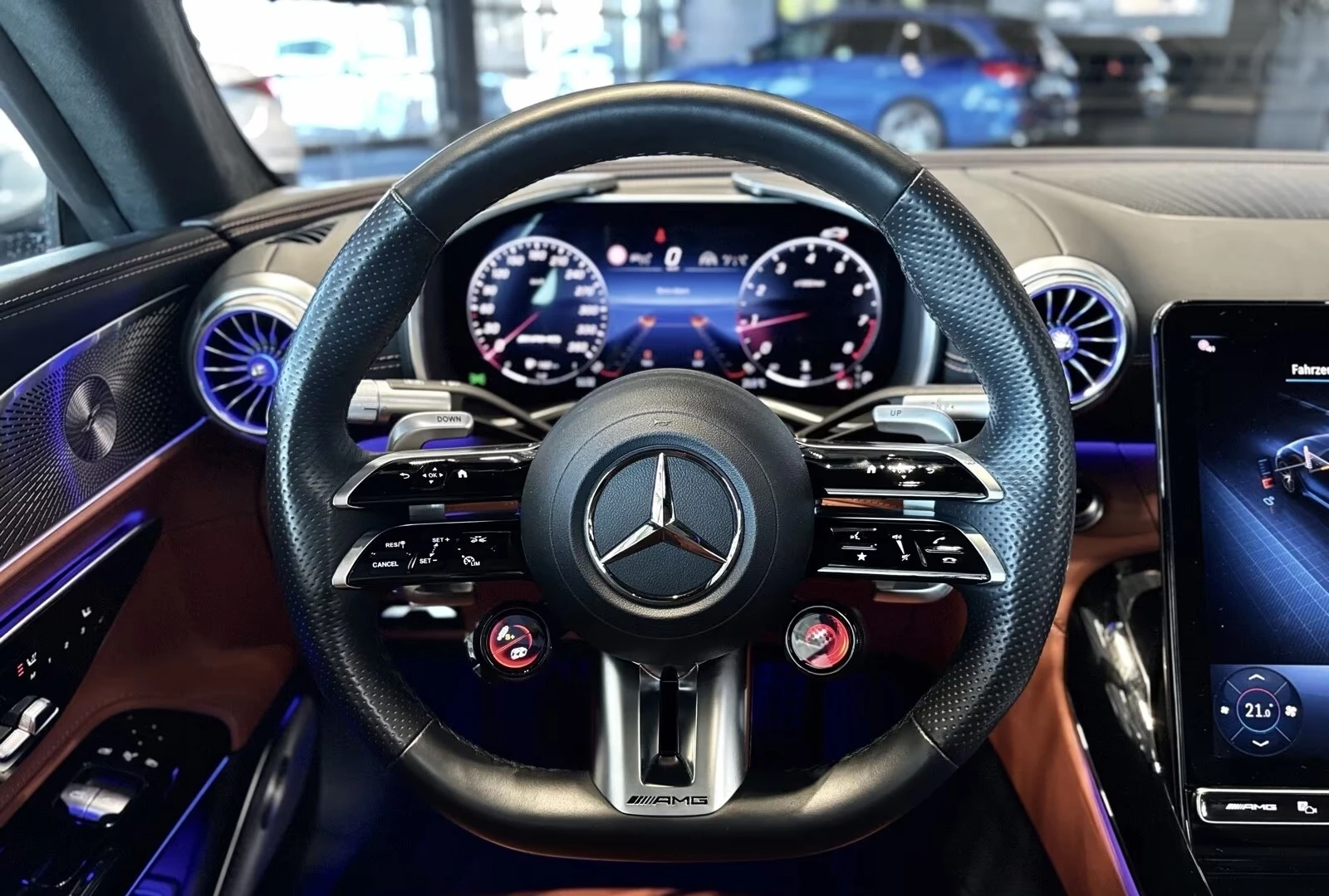 Mercedes-Benz AMG GT 63 / 4 MATIC / BURM / HUD / 360 / PANO / , снимка 13 - Автомобили и джипове - 55099294