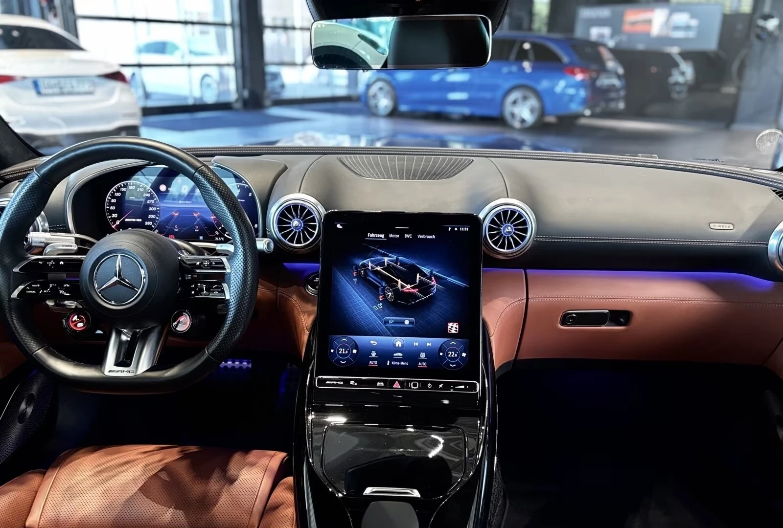 Mercedes-Benz AMG GT 63 / 4 MATIC / BURM / HUD / 360 / PANO / , снимка 12 - Автомобили и джипове - 55099294