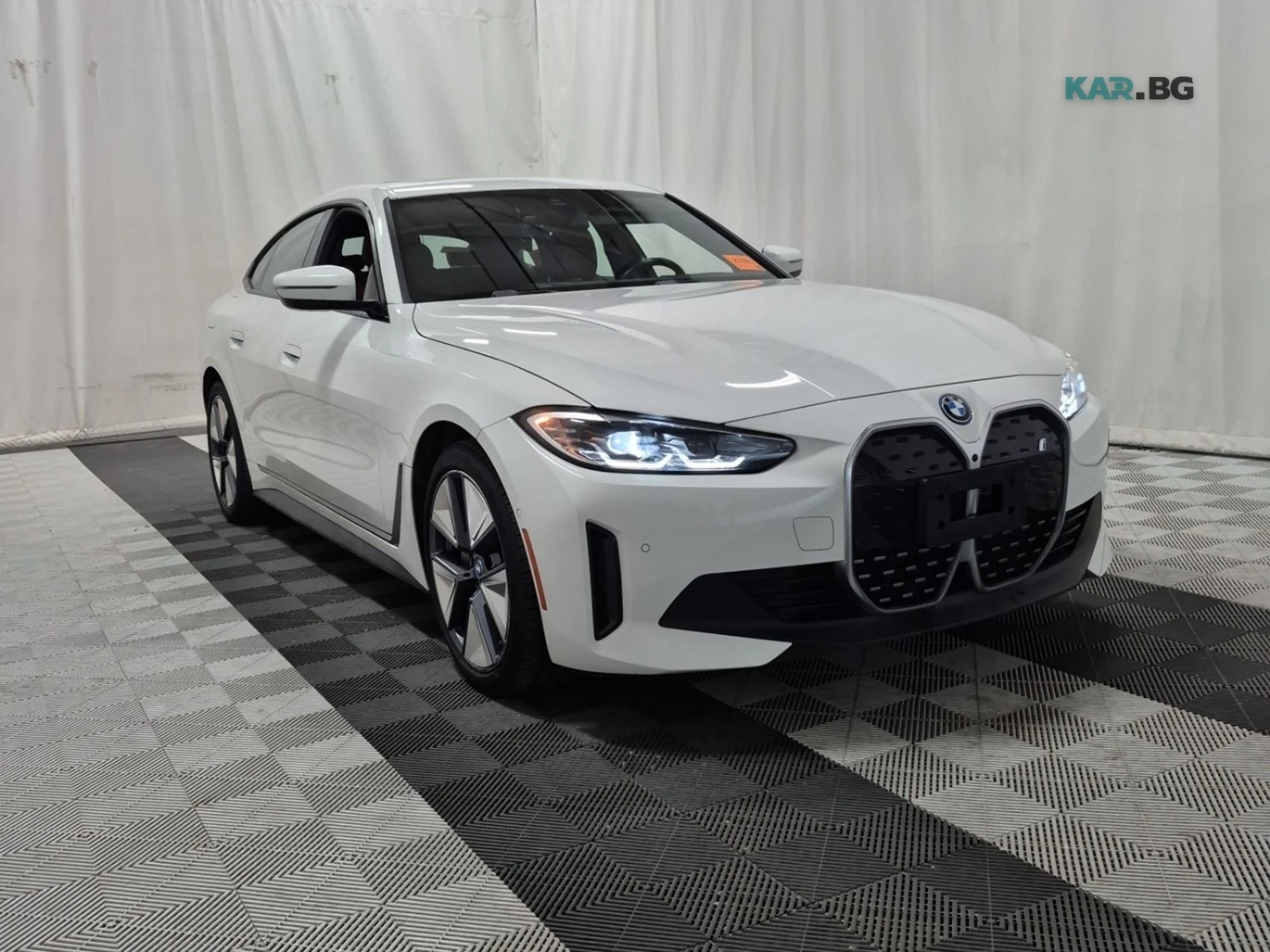 BMW i4 EDRIVE40 * АвтоКредит * (ЦЕНА ДО БГ)