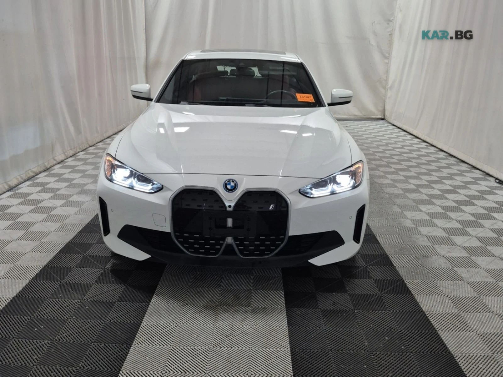 BMW i4 EDRIVE40 * АвтоКредит * (ЦЕНА ДО БГ), снимка 6 - Автомобили и джипове - 55393286