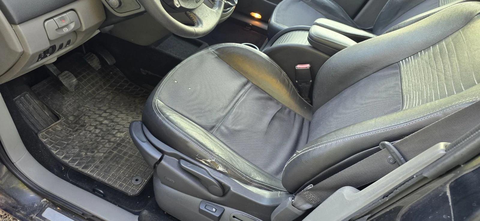 Renault Scenic 1.9, 110k.170х.км, снимка 13 - Автомобили и джипове - 55624653