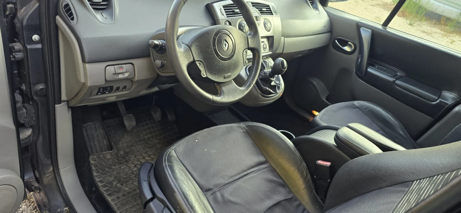 Renault Scenic 1.9, 110k.170х.км, снимка 14 - Автомобили и джипове - 55624653