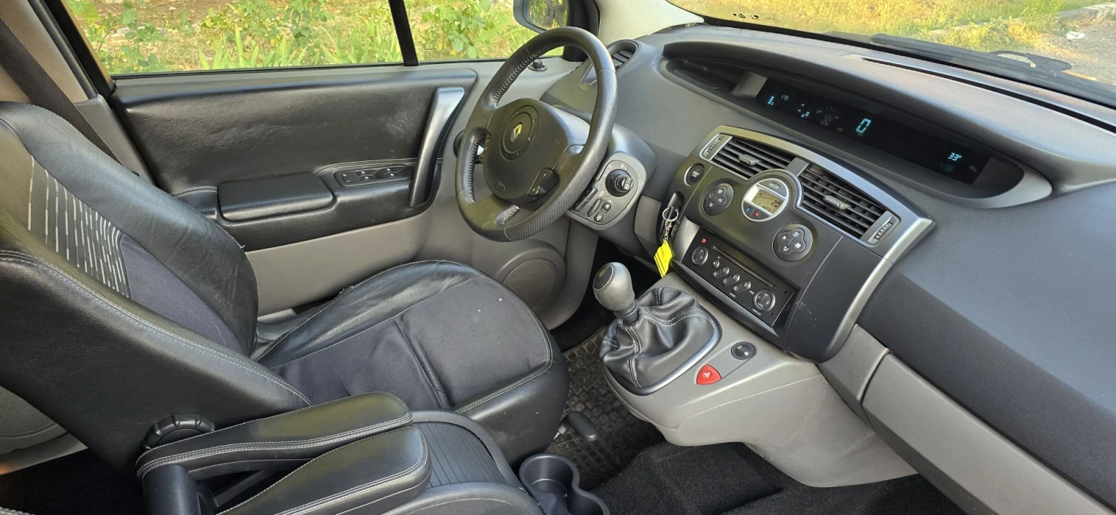 Renault Scenic 1.9, 110k.170х.км, снимка 7 - Автомобили и джипове - 55624653