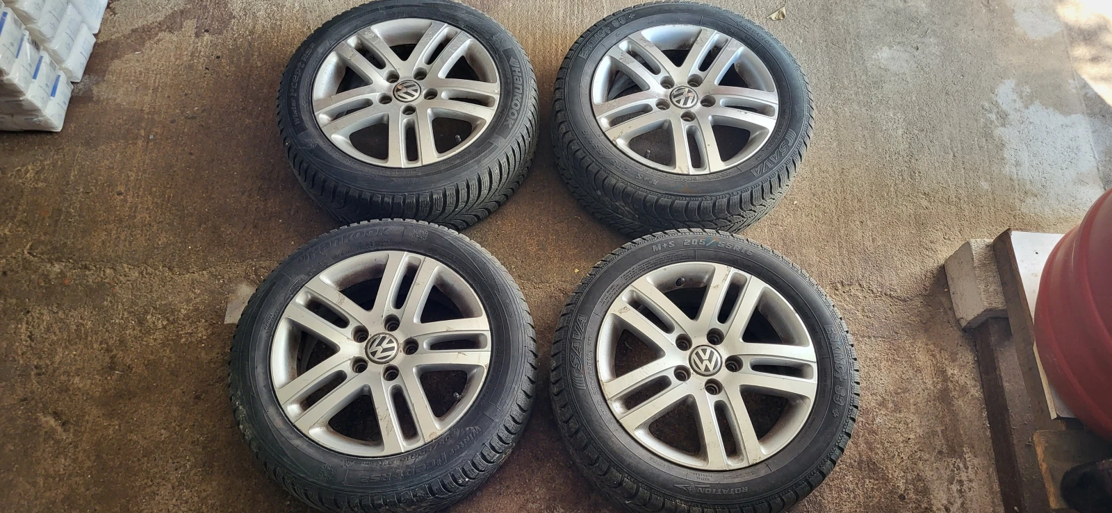 VW Golf 1.6 LPG, снимка 15 - Автомобили и джипове - 55932063