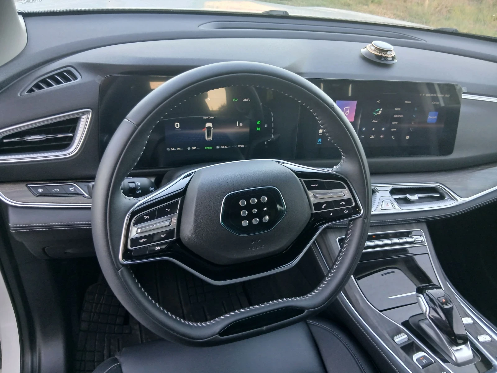 DONGFENG E5 Хибрид 6+ 1, снимка 6 - Автомобили и джипове - 55974449