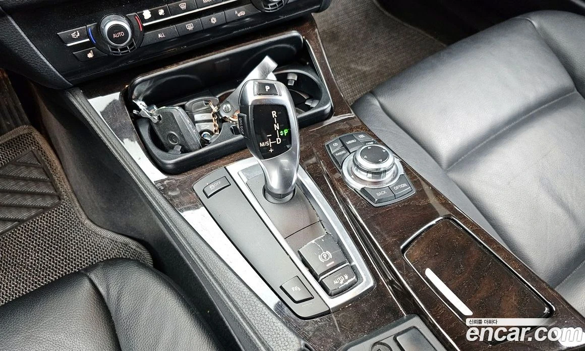 BMW 520 520d, снимка 9 - Автомобили и джипове - 56107557