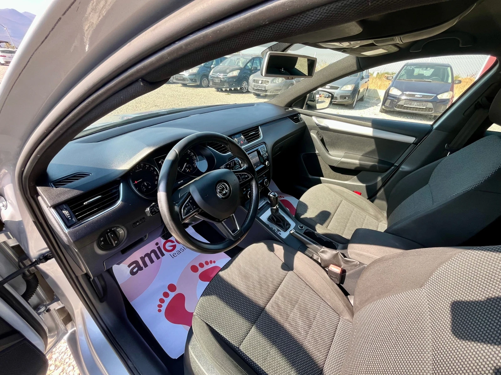 Skoda Octavia 2.0 TDI 150hp, снимка 8 - Автомобили и джипове - 56404552