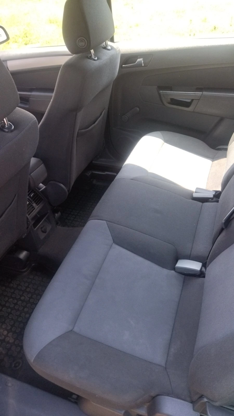 Opel Zafira, снимка 9 - Автомобили и джипове - 56715101