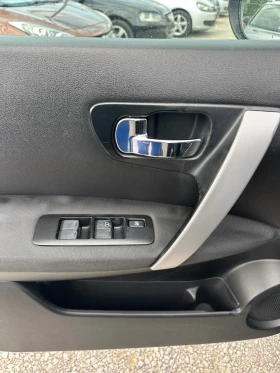 Nissan Qashqai 1.6 I  Газ-Бензин, снимка 9