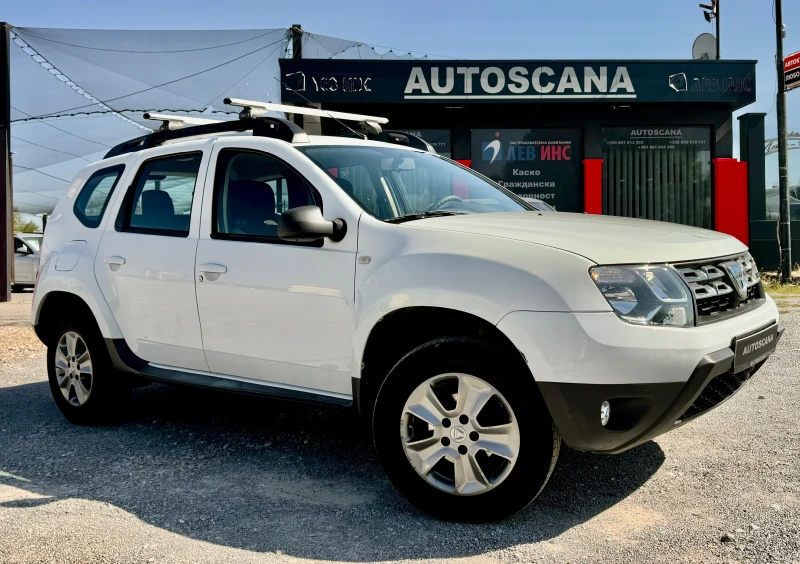 Dacia Duster Фабрична газ, снимка 1 - Автомобили и джипове - 47385793