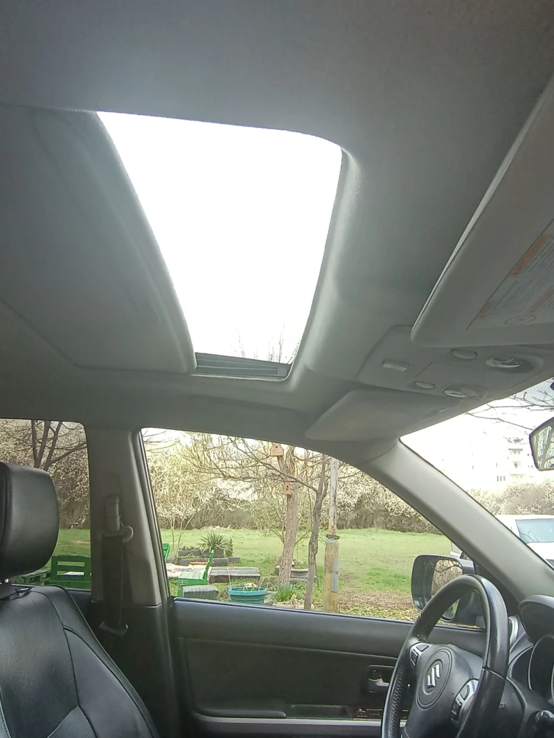 Suzuki Grand vitara, снимка 8 - Автомобили и джипове - 51347669
