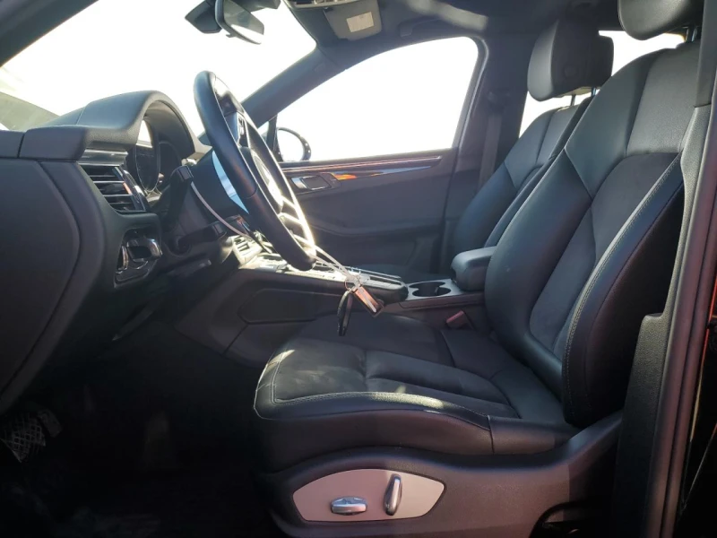 Porsche Macan, снимка 7 - Автомобили и джипове - 53024957