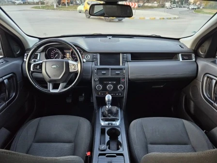 Land Rover Discovery 2.0D, 150к.с., Пълна сервизна история!, снимка 4 - Автомобили и джипове - 49057591