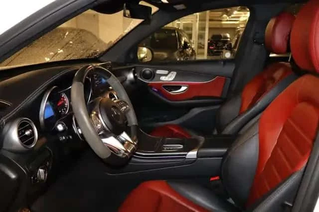 Mercedes-Benz GLC 43 AMG  Night PKG * ПОДГРЕВИ * ПАНО * KEYLESS* CARFAX, снимка 7 - Автомобили и джипове - 54416060