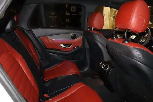 Mercedes-Benz GLC 43 AMG  Night PKG * ПОДГРЕВИ * ПАНО * KEYLESS* CARFAX, снимка 8 - Автомобили и джипове - 54416060