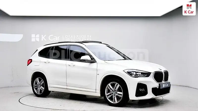 BMW X1 ПОДГРЕВ| КАМЕРА| ВКЛЮЧЕН ТЕХНОТЕСТ, снимка 12 - Автомобили и джипове - 54478678