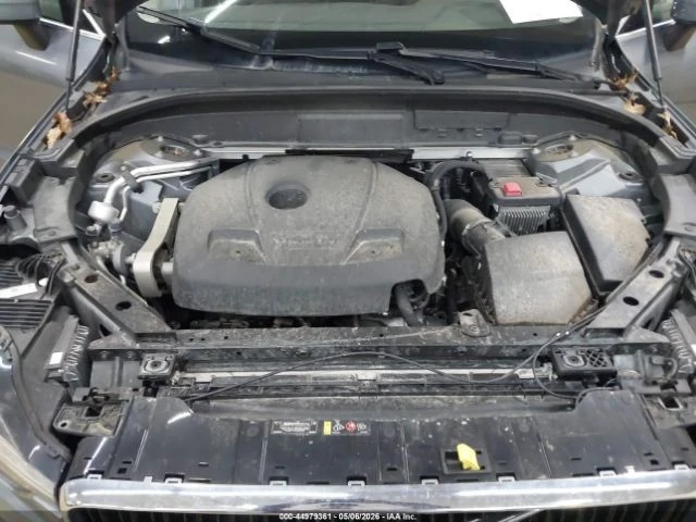 Volvo XC60 T5* AWD* Premium* Momentum* Подгрев* Памет* Камера, снимка 13 - Автомобили и джипове - 54763910