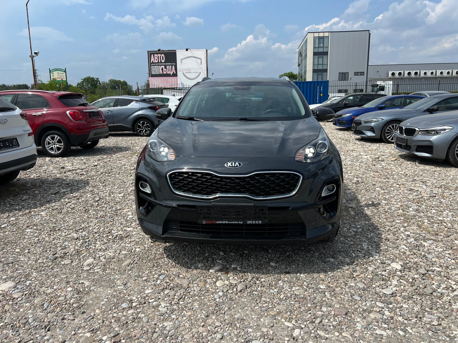 Kia Sportage 1.6 (КАТО НОВА) - изображение 2