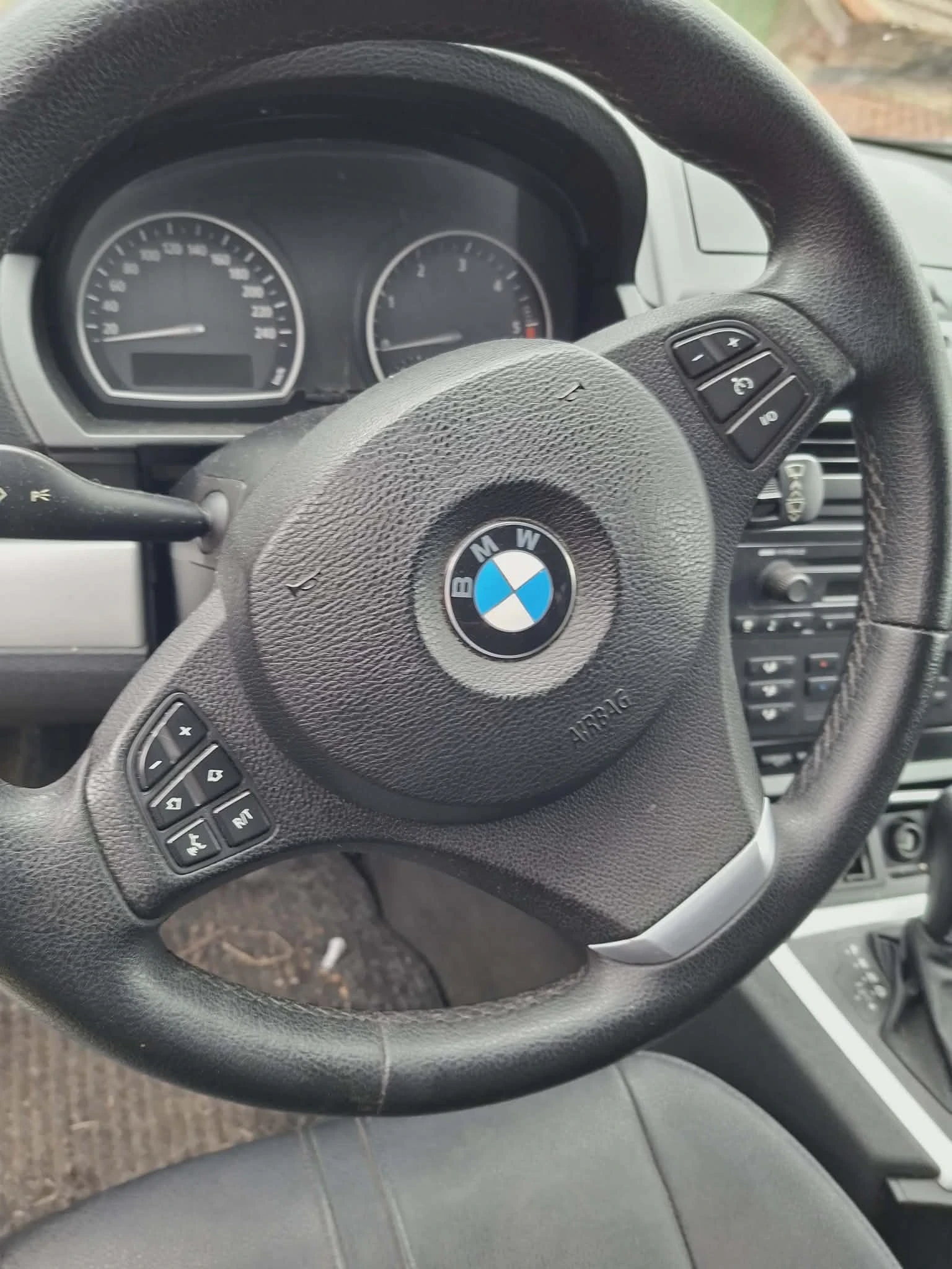 BMW X3  - изображение 2