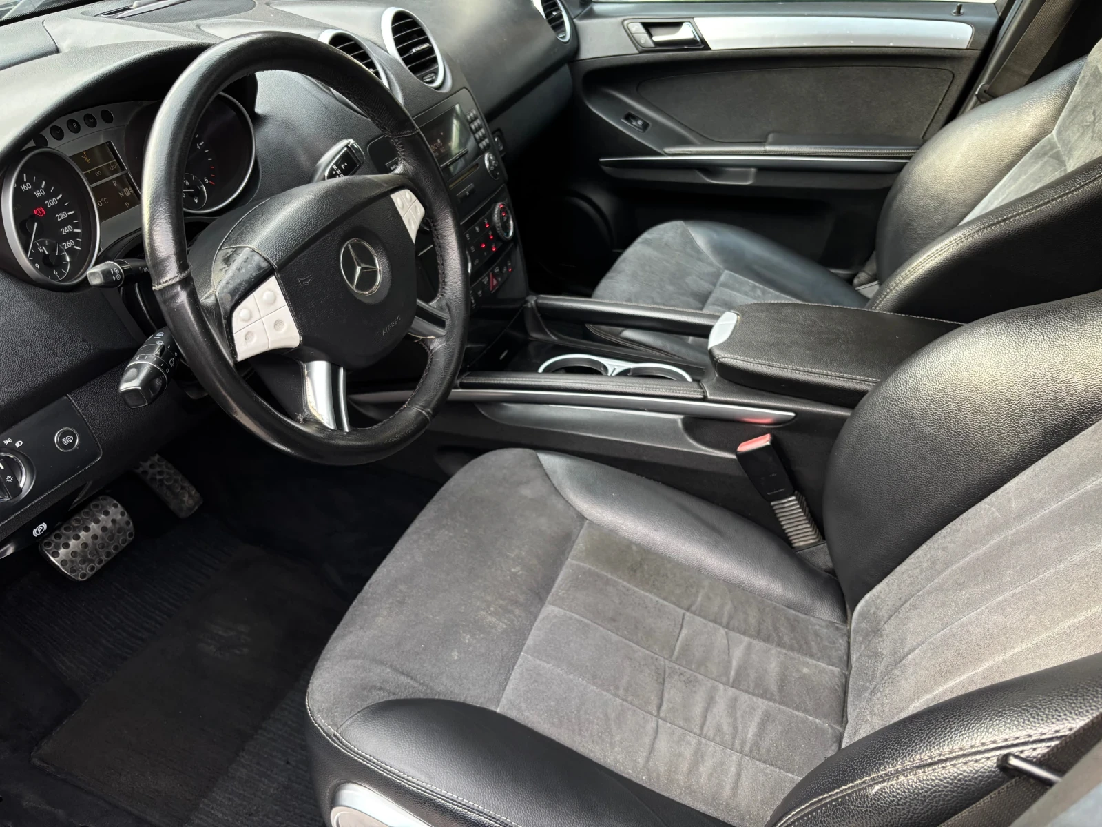 Mercedes-Benz ML 320 CDI 224 HP, снимка 10 - Автомобили и джипове - 53740455