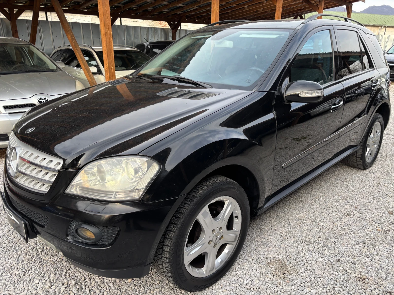 Mercedes-Benz ML 320 CDI 224 HP, снимка 2 - Автомобили и джипове - 53740455