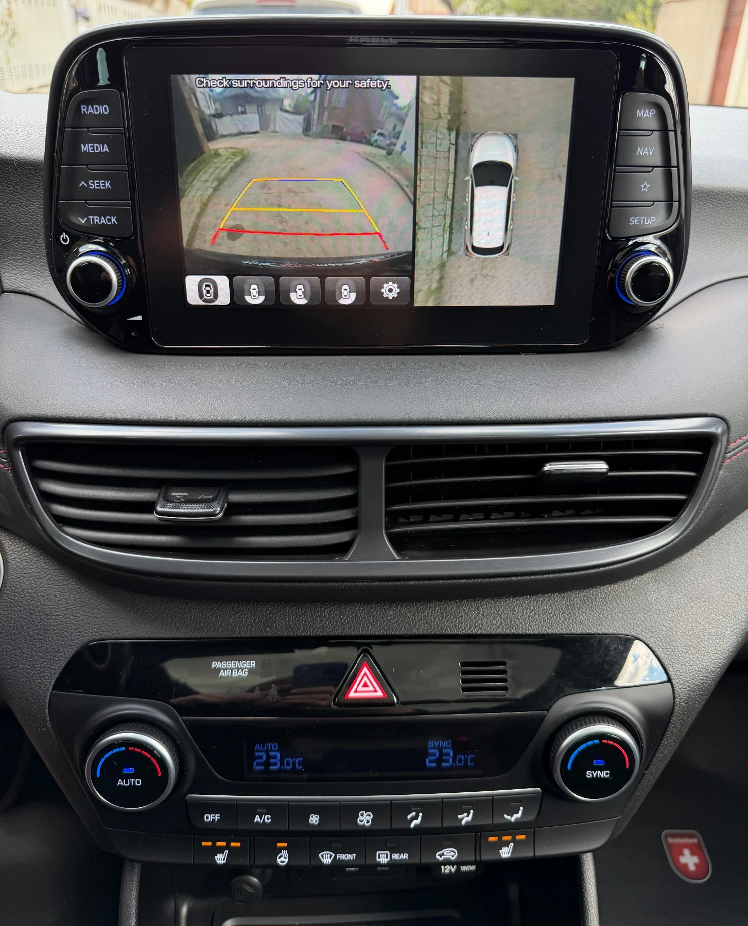 Hyundai Tucson 2.0CRDI 4WD N-LINE Внос Швейцария, снимка 10 - Автомобили и джипове - 54414391