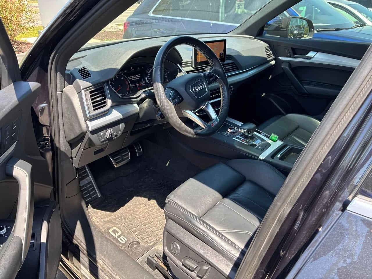 Audi Q5 PROGRESSIV S-LINE* 360КАМЕРИ* , снимка 5 - Автомобили и джипове - 54802436