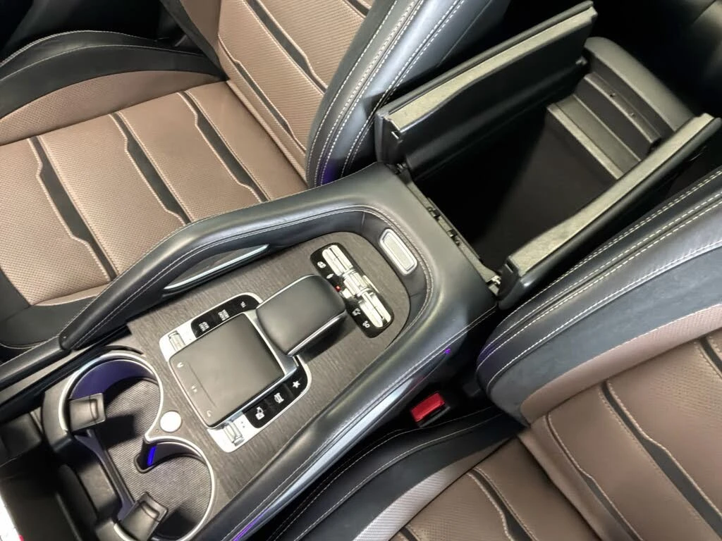 Mercedes-Benz GLE 53 4MATIC AMG* ОБДУХ* МАСАЖ* DISTRONIC* 360* HUD, снимка 13 - Автомобили и джипове - 55532591