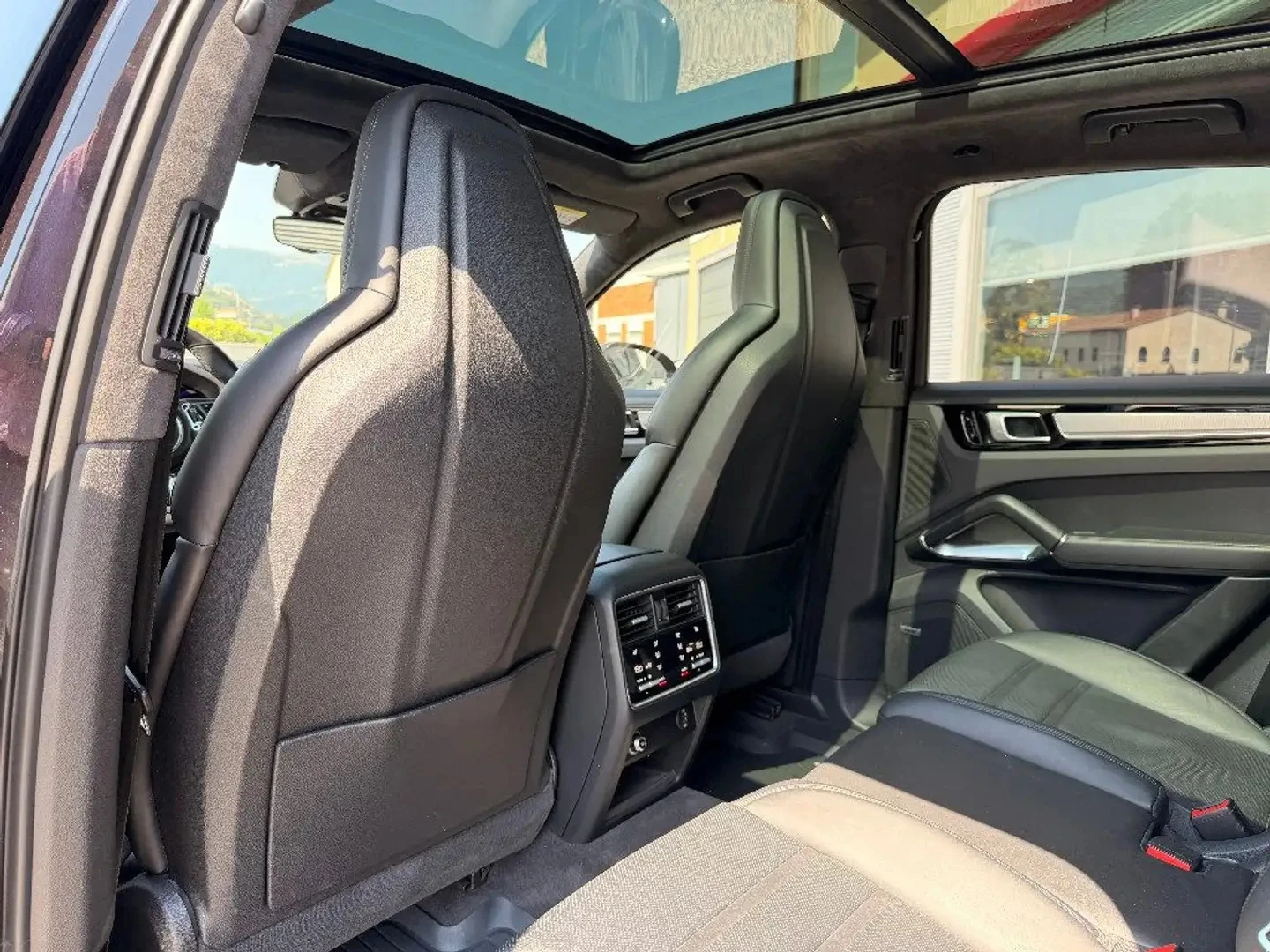 Porsche Cayenne Turbo 4.0 V8, снимка 8 - Автомобили и джипове - 55937932