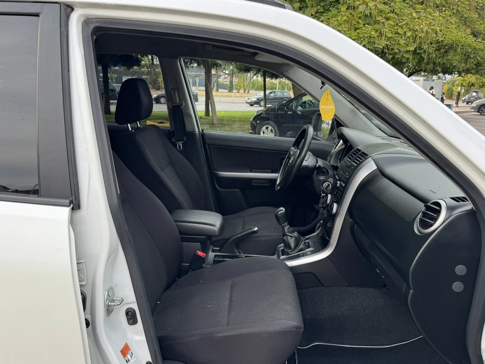 Suzuki Grand vitara, снимка 7 - Автомобили и джипове - 56168026