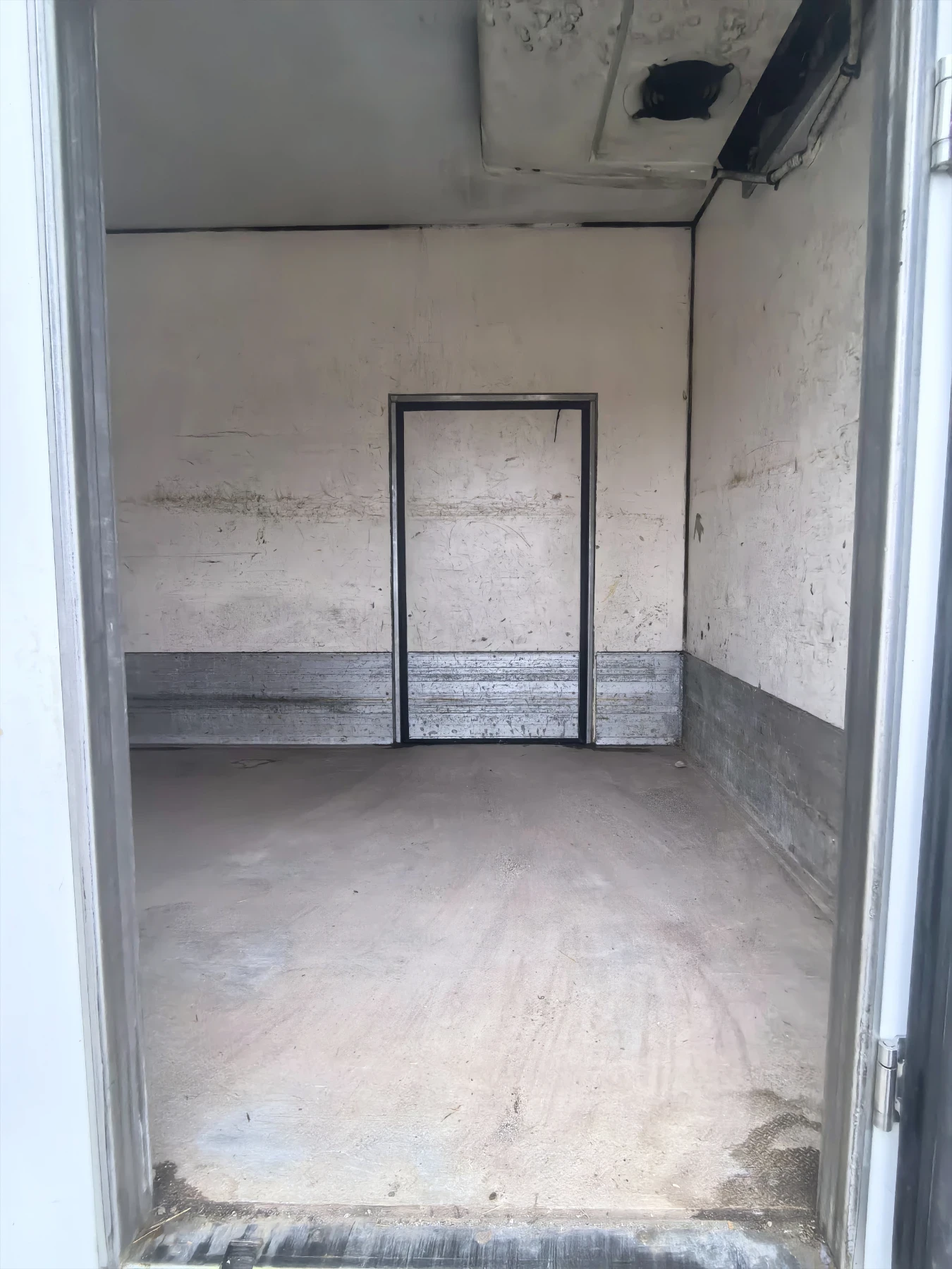 Mercedes-Benz Sprinter 313 2.2 CDI * 130 к.с - изображение 8