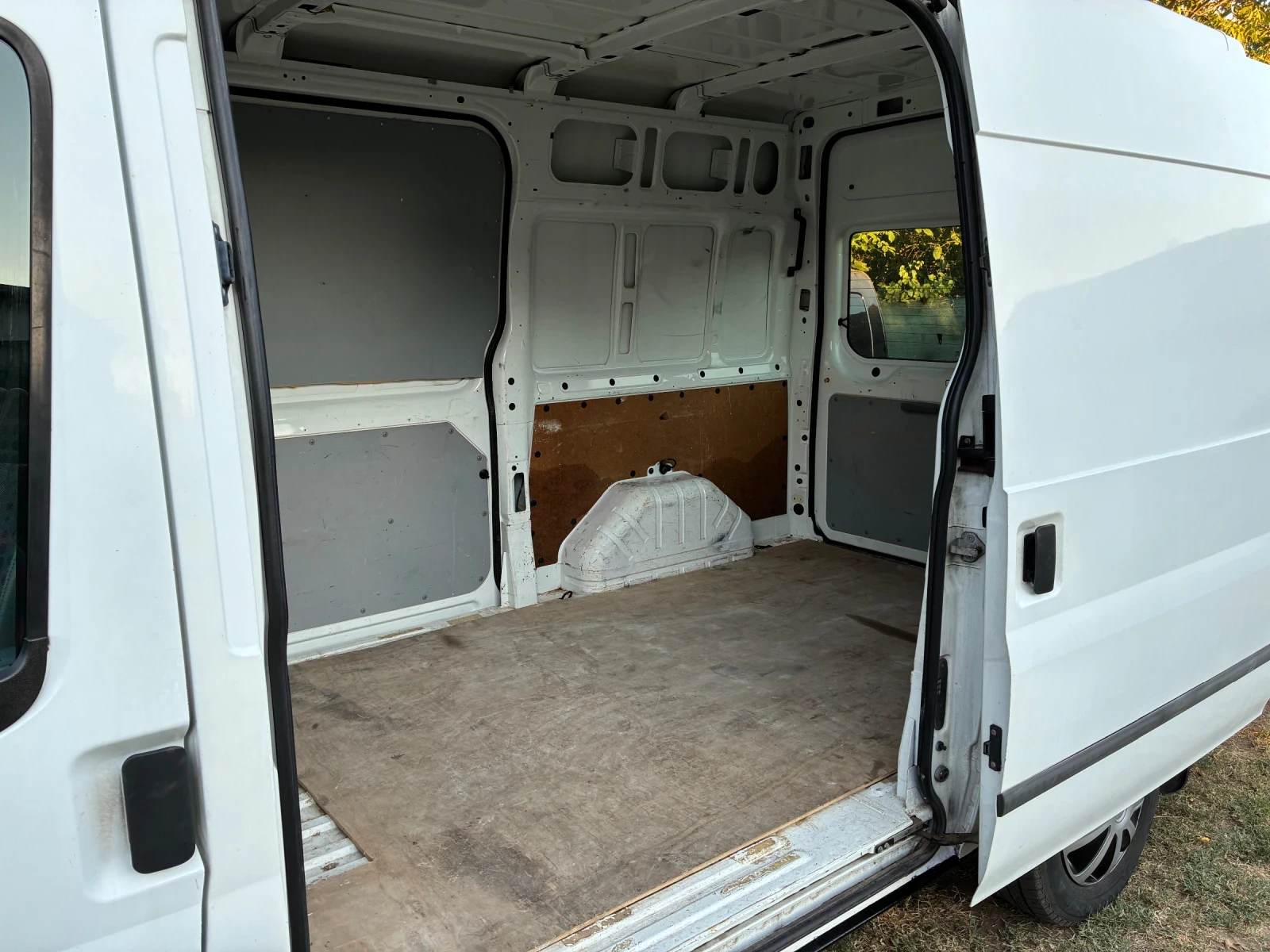 Ford Transit Euro 5, снимка 12 - Бусове и автобуси - 55683347