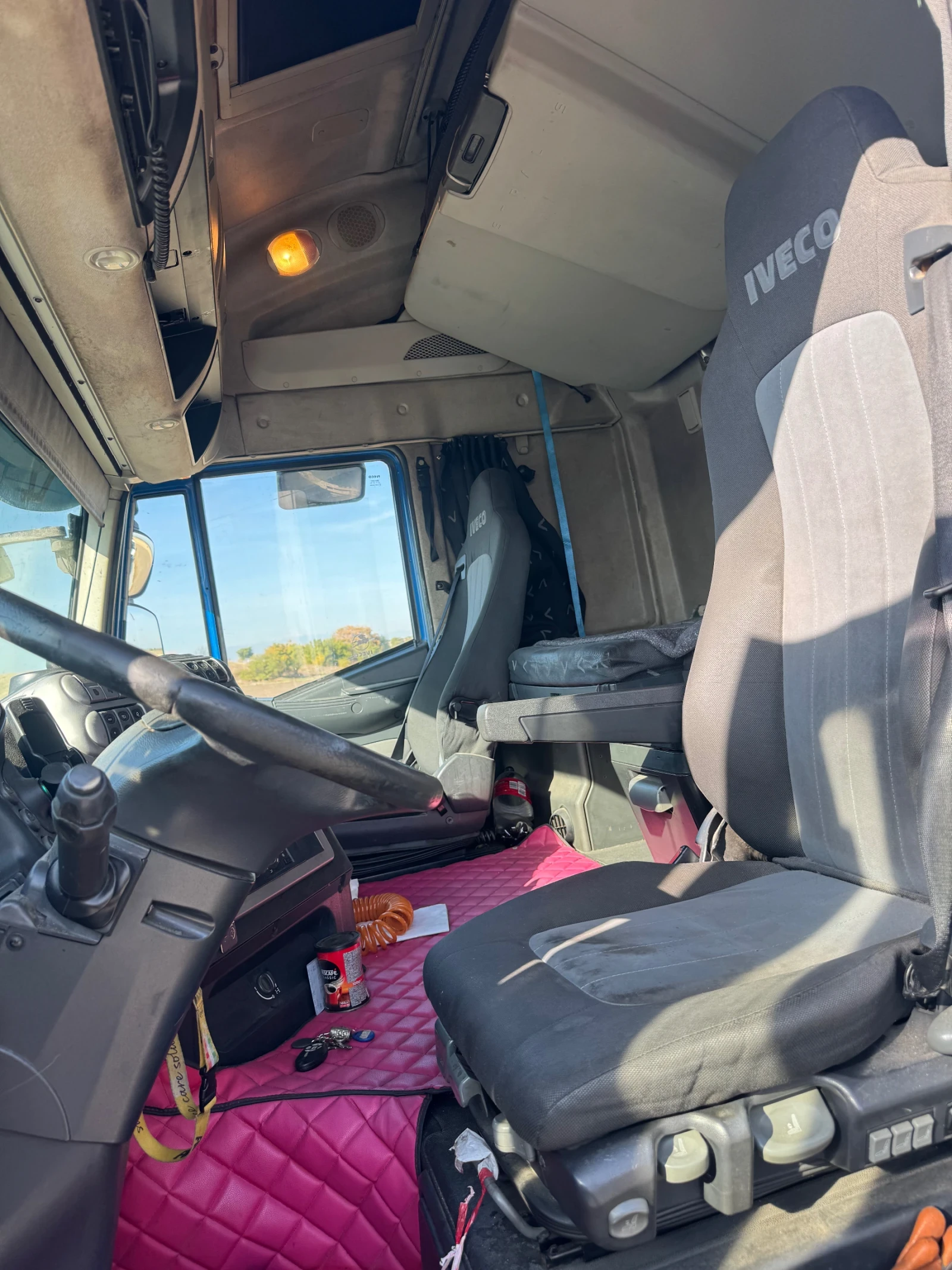 Iveco Stralis, снимка 8 - Камиони - 56576255