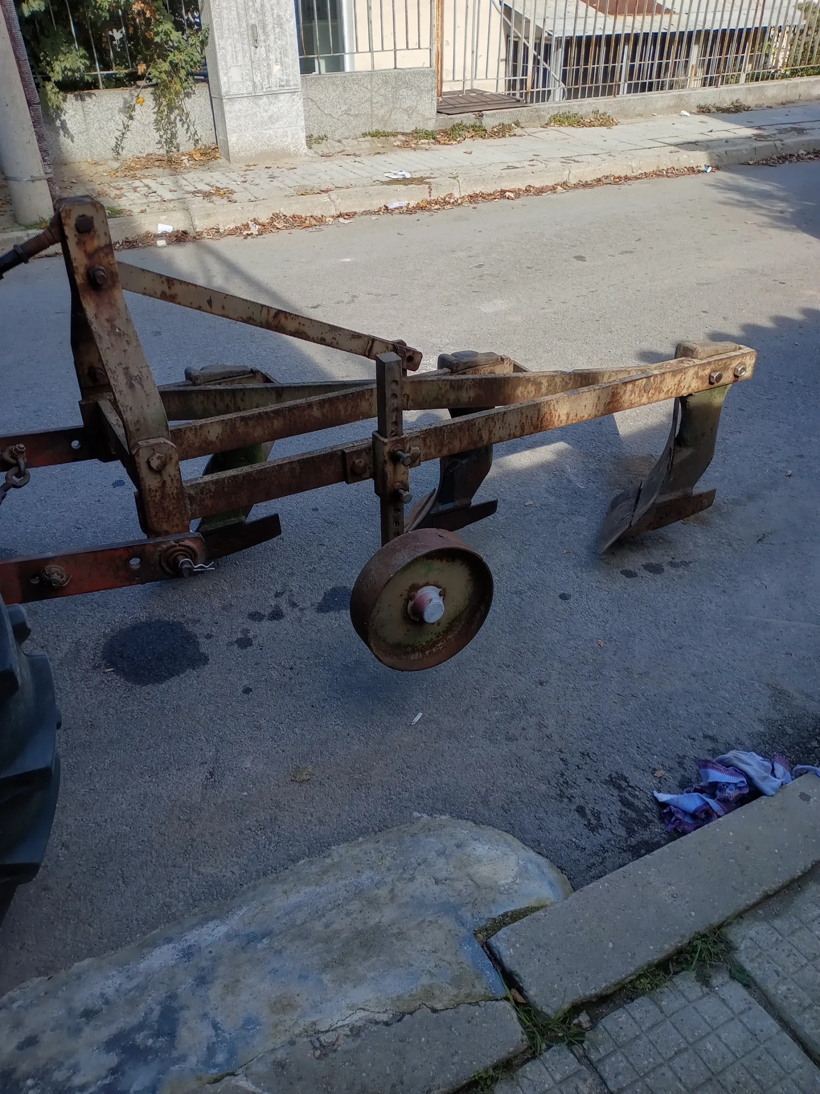 Плуг Друга марка  - изображение 3