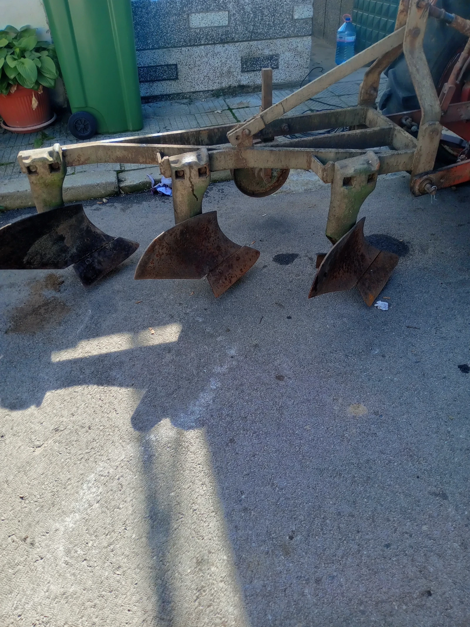 Плуг Друга марка  - изображение 5
