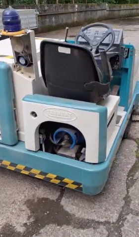 Други специализирани машини Друга Tennant 8410 Sweeper Scrubber, снимка 16