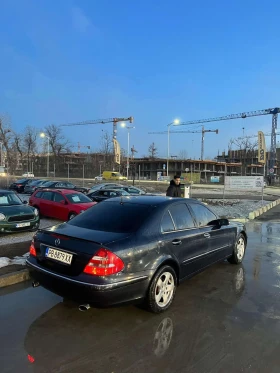 Mercedes-Benz E 220, снимка 2