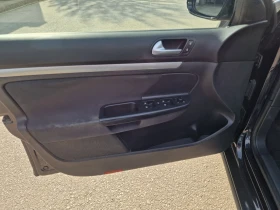 VW Golf Комби клима 1.6 тди, снимка 11