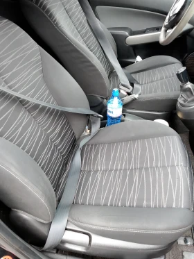 Mazda 2, снимка 4