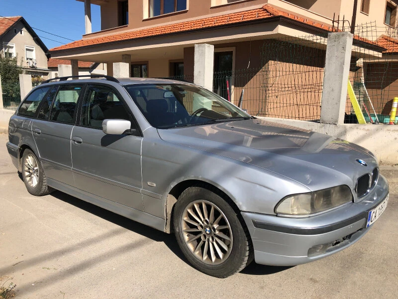 BMW 520, снимка 2 - Автомобили и джипове - 47117028