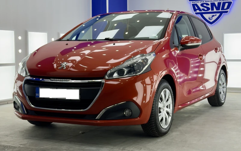 Peugeot 208, снимка 1 - Автомобили и джипове - 47933207