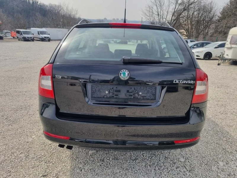 Skoda Octavia 2.0 TDI COMMON RAIL, снимка 5 - Автомобили и джипове - 49442527